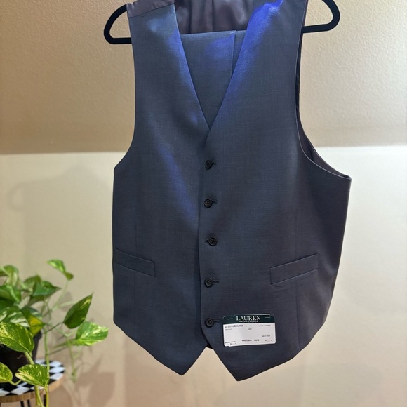 Lauren Ralph Lauren Men’s 3-Piece 100% Wool Suit | 46L Jacket / 40W Pants NWT - Picture 10 of 16